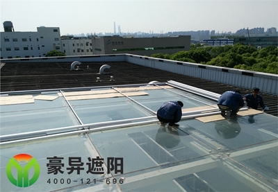 采光顶户外电动遮阳帘,户外电动天幕棚遮阳帘,豪异户外电动天幕遮阳帘,4000-121-696